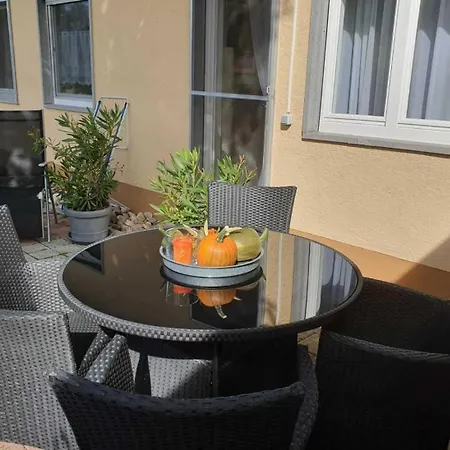 Rombachs Spatzennest